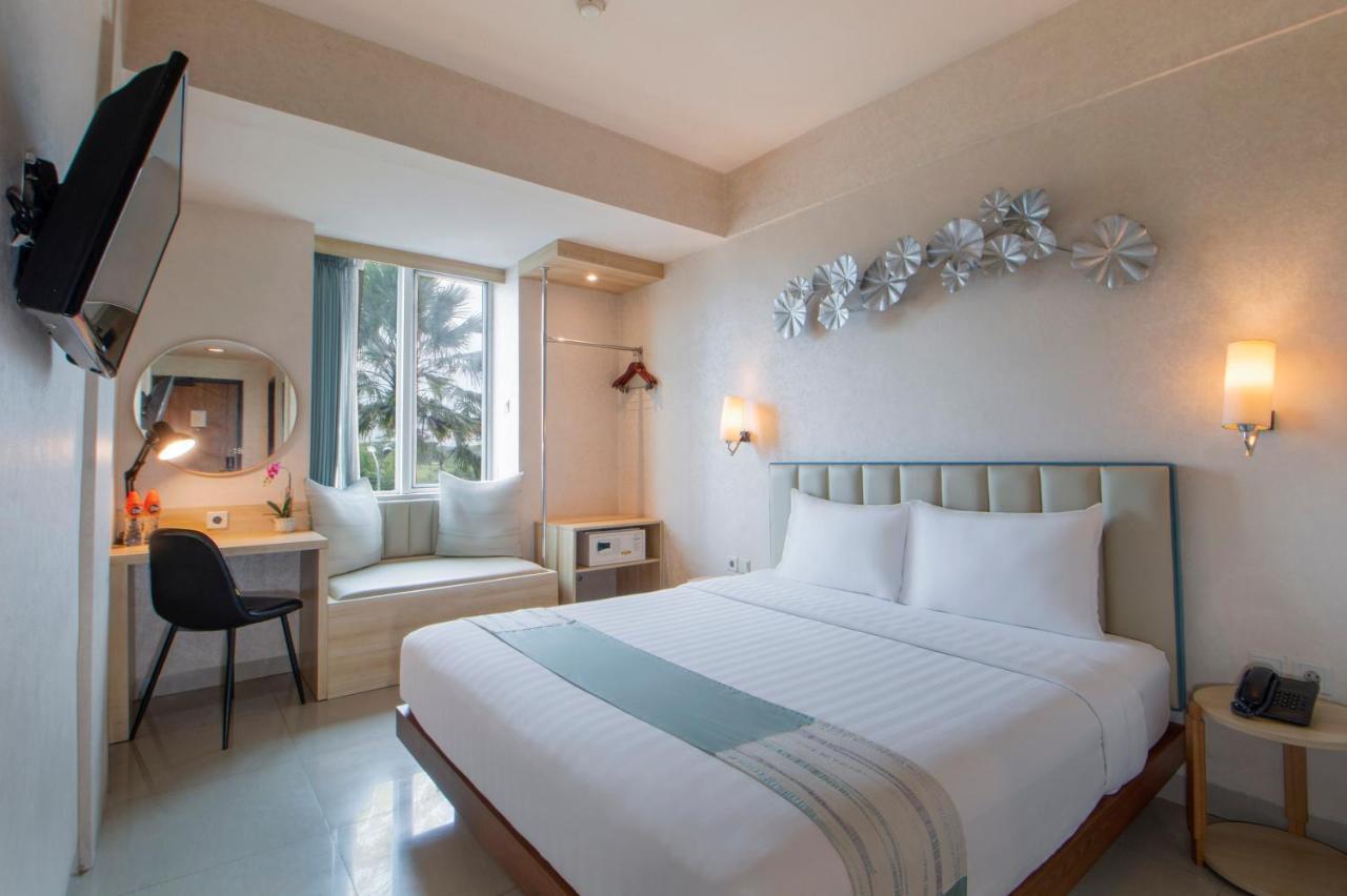 Solaris Hotel Маланг Экстерьер фото