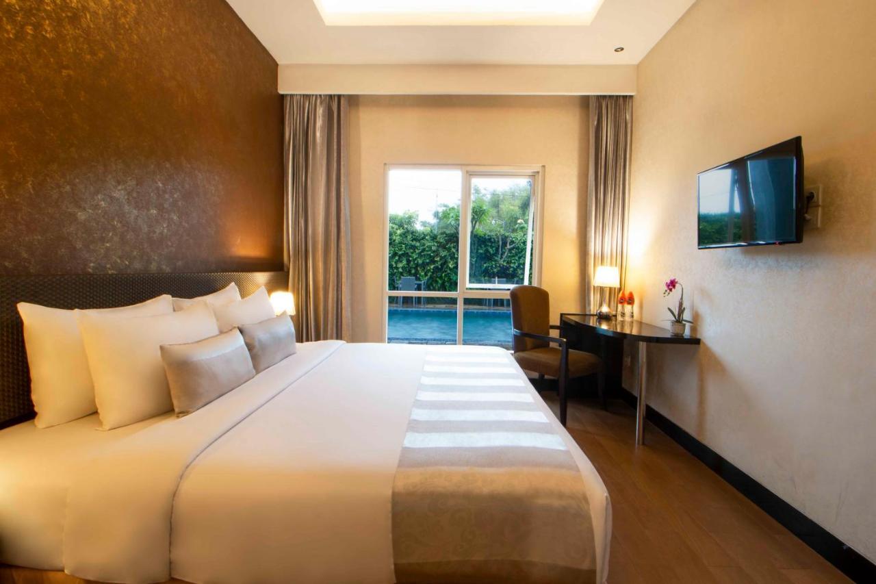 Solaris Hotel Маланг Экстерьер фото