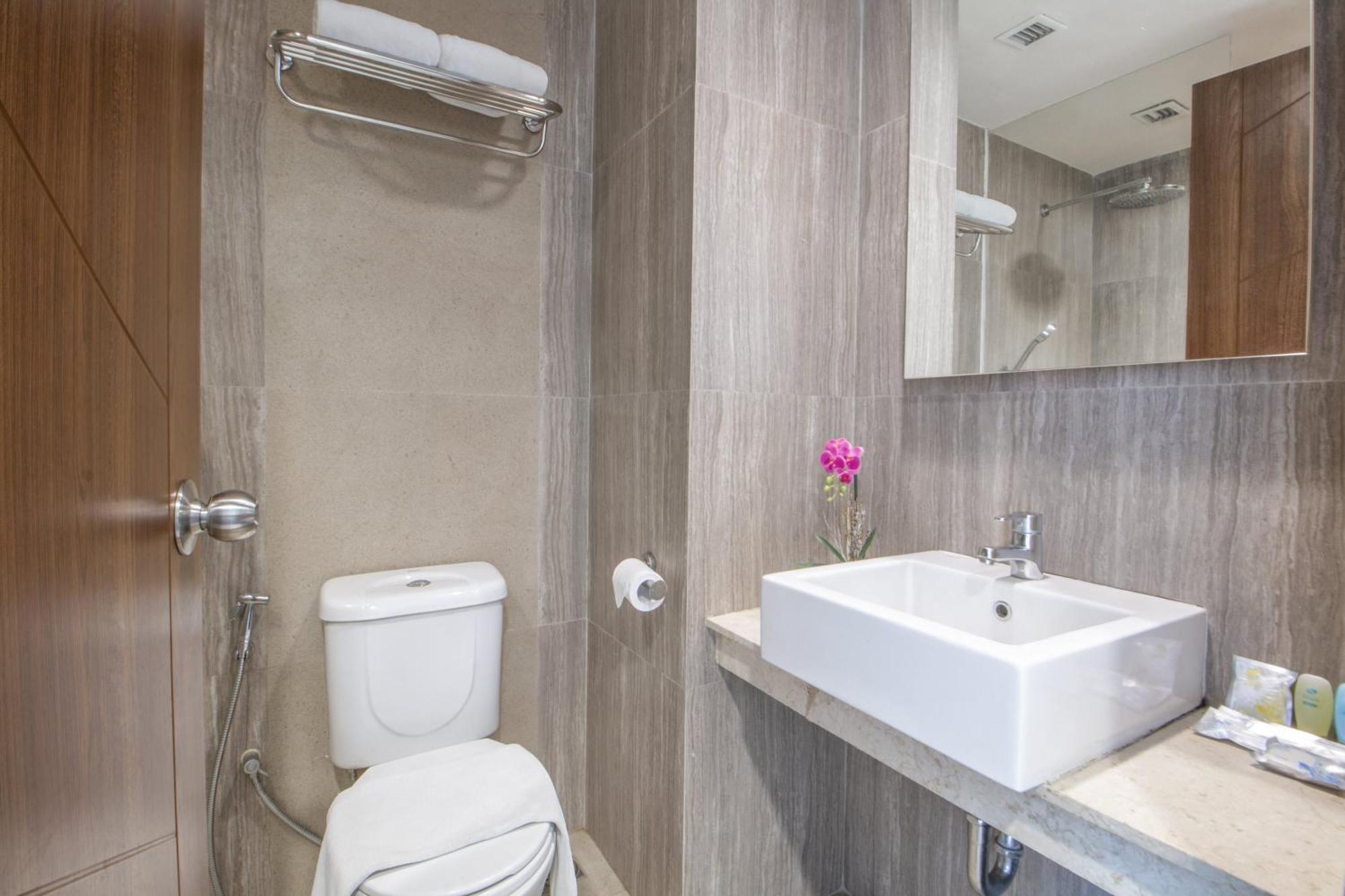 Solaris Hotel Маланг Экстерьер фото