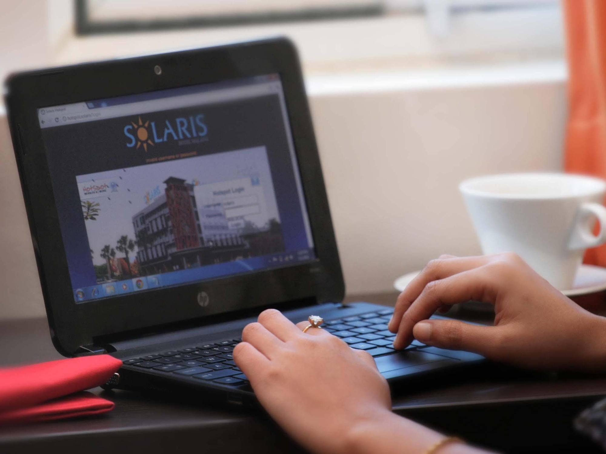 Solaris Hotel Маланг Экстерьер фото